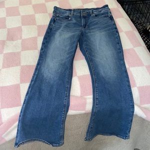 Women’s American eagle flare jeans